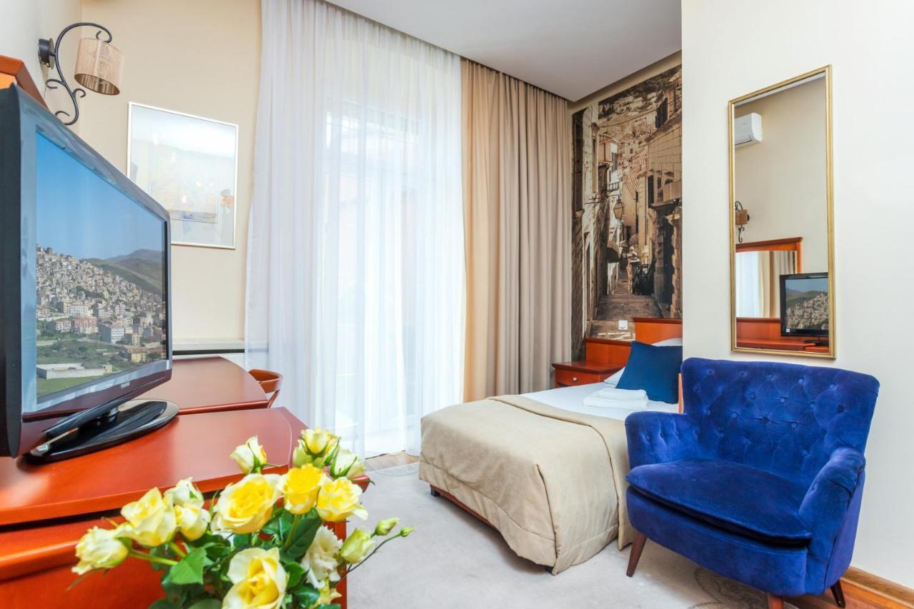 Hotel Wenecki Czestochowa Luaran gambar