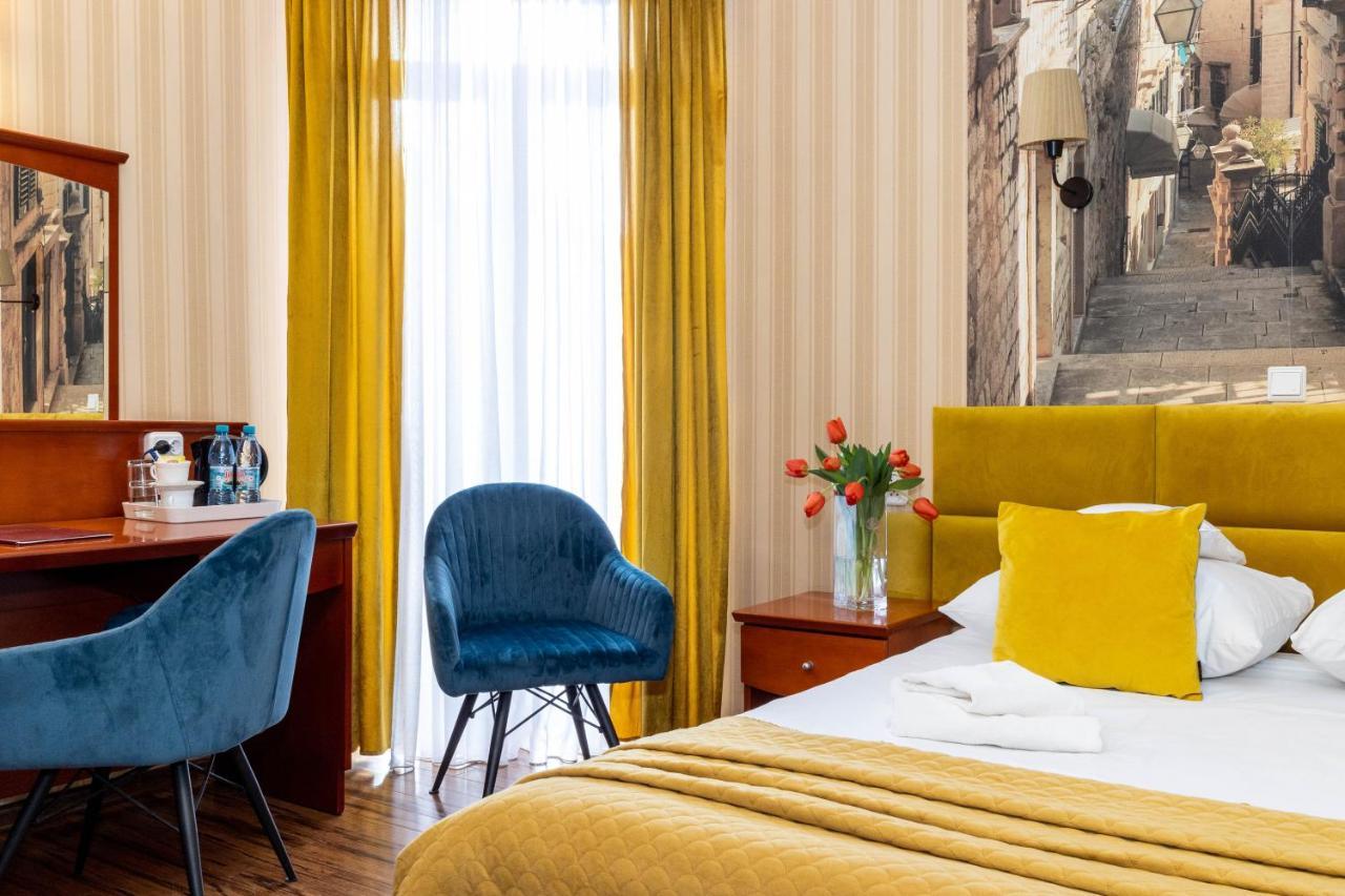 Hotel Wenecki Czestochowa Luaran gambar