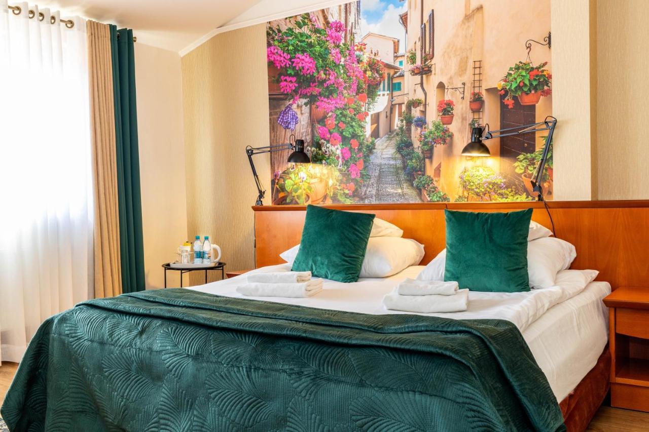 Hotel Wenecki Czestochowa Luaran gambar